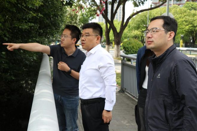 奋进的夏！ 街道书记、主任一周冰球突破游戏乘着五月的风拥抱(图14)