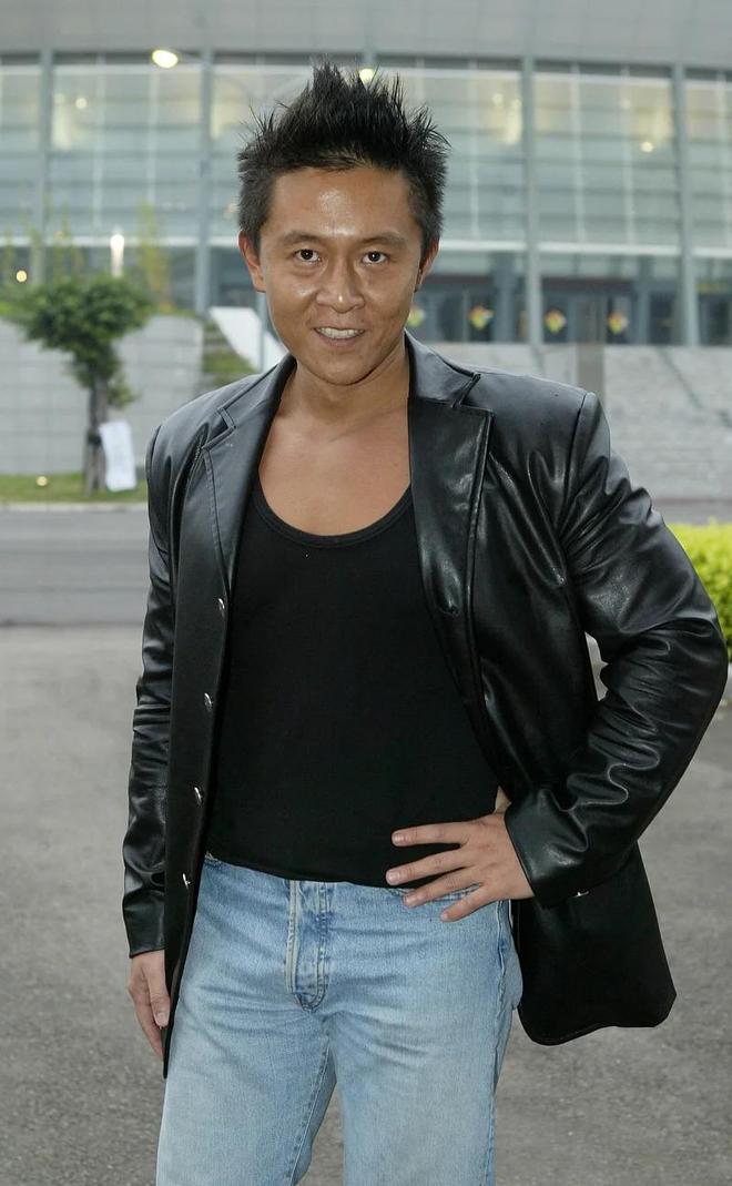 日无人察觉已发臭王菲前经纪人悼念冰球突破台湾男星陈光前家中死亡多(图7)