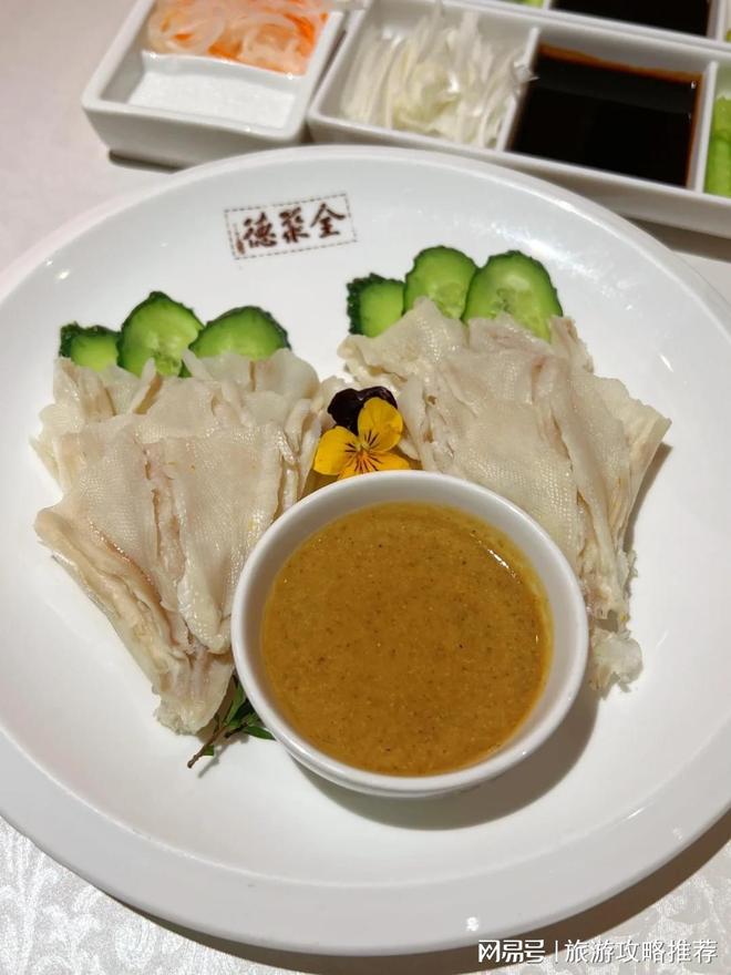 钱？去故宫游玩五天四晚最佳线路规划冰球突破游戏北京旅游5天需要多少(图2)